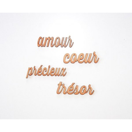 SET 4 MOTS EN BOIS PRECIEUX TRESOR AMOUR COEUR