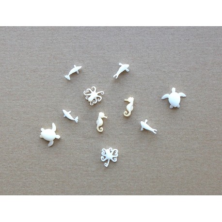 ANIMAUX MARINS VARIES 10 PIECES